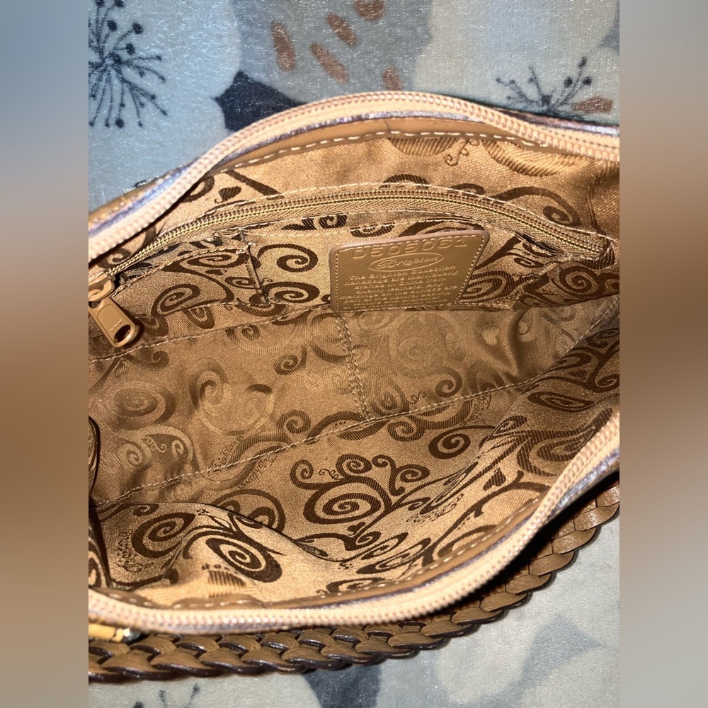 Brighton Heart Shoulder Bag - Picture 3 of 7
